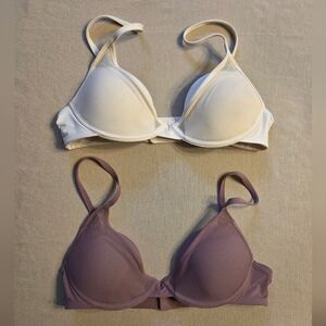 Pepper Classic All You Bra Lot of TWO 32B
